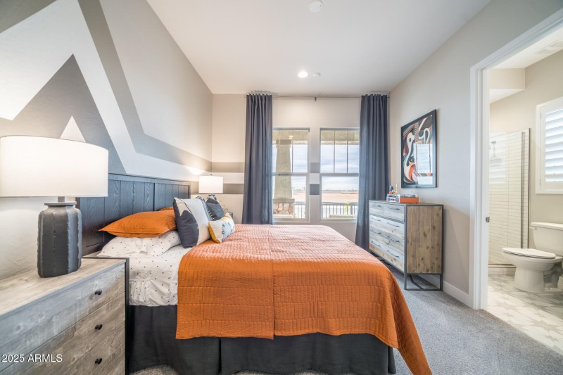 3830 S Gladiolus Circle