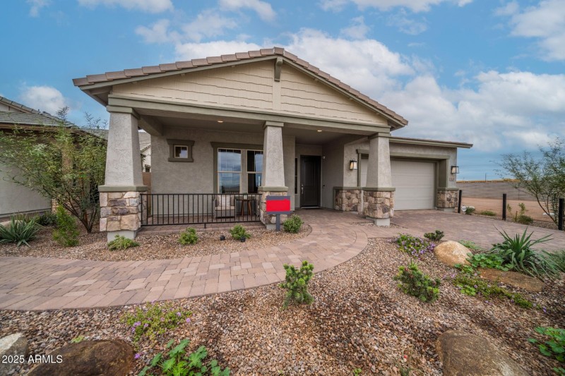 3830 S Gladiolus Circle