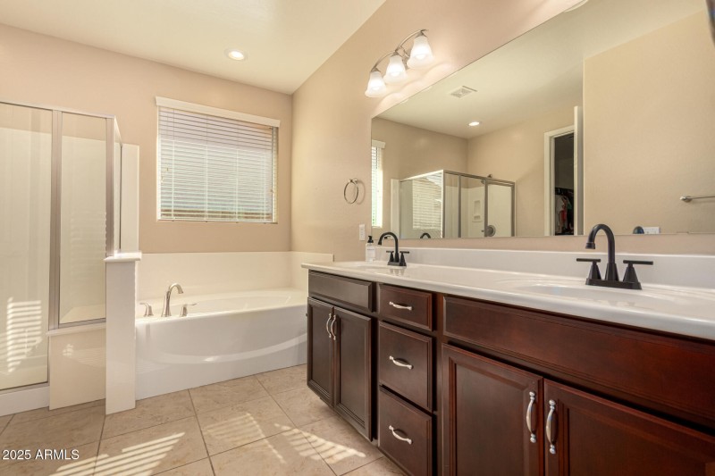 Primary Ensuite