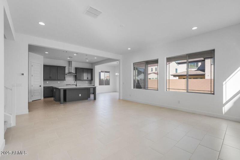 hj-az-phoenix-aloravita-south-discovery-