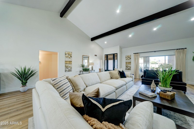 7832 E Via Del Futuro -7