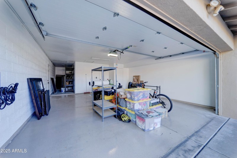 7832 E Via Del Futuro -35