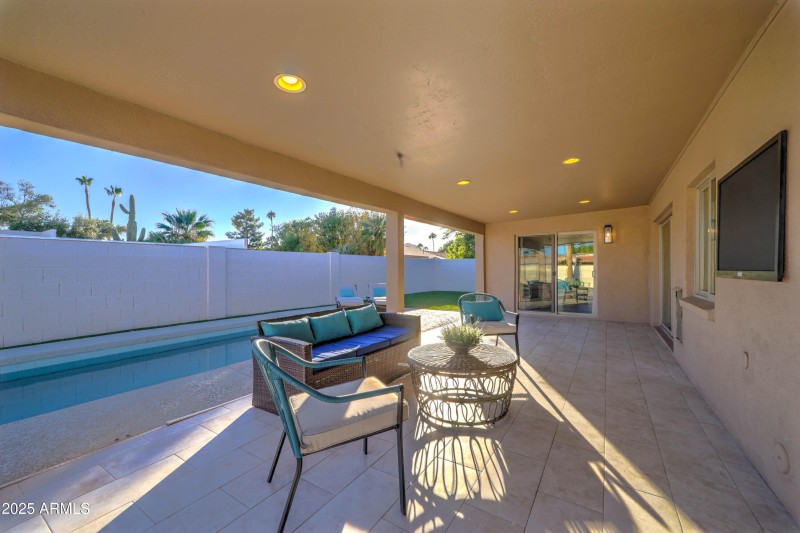 7832 E Via Del Futuro -37