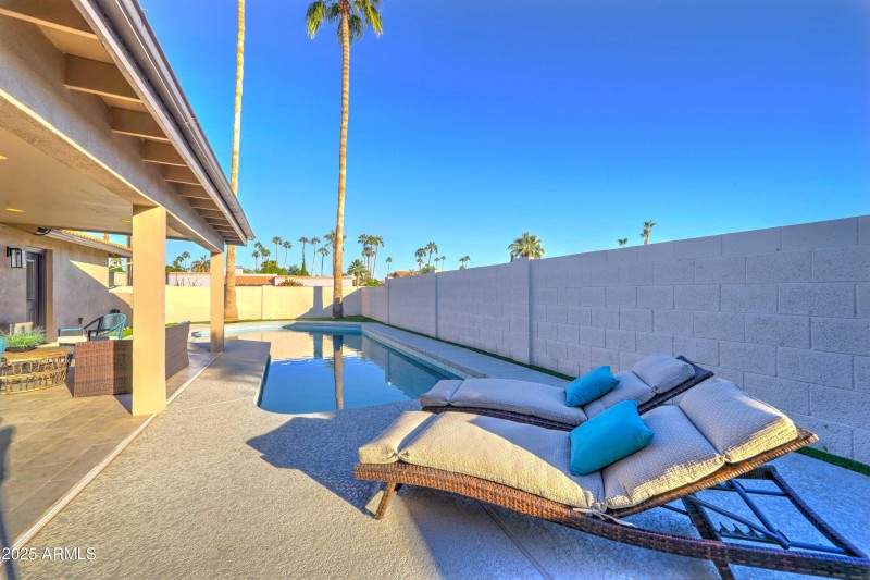 7832 E Via Del Futuro -38