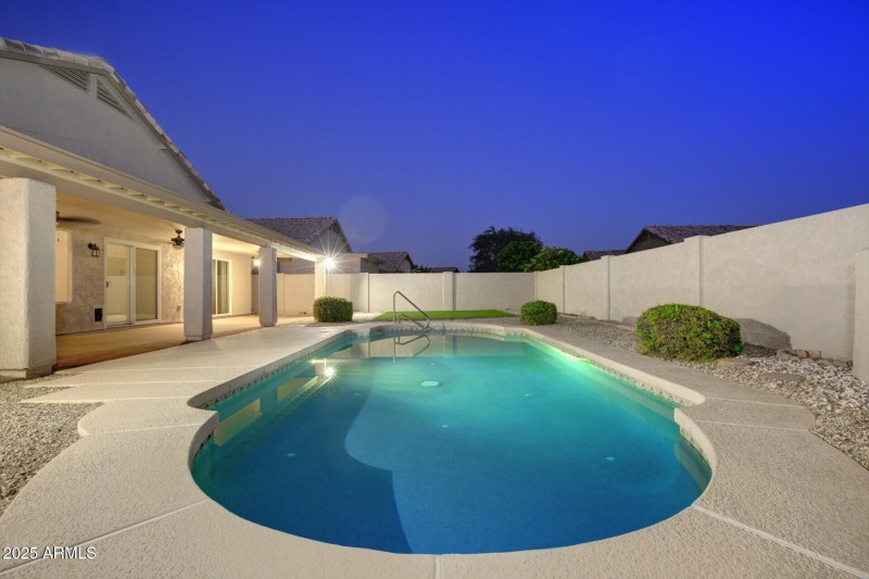 thumbnail_Marconi twilight (10)