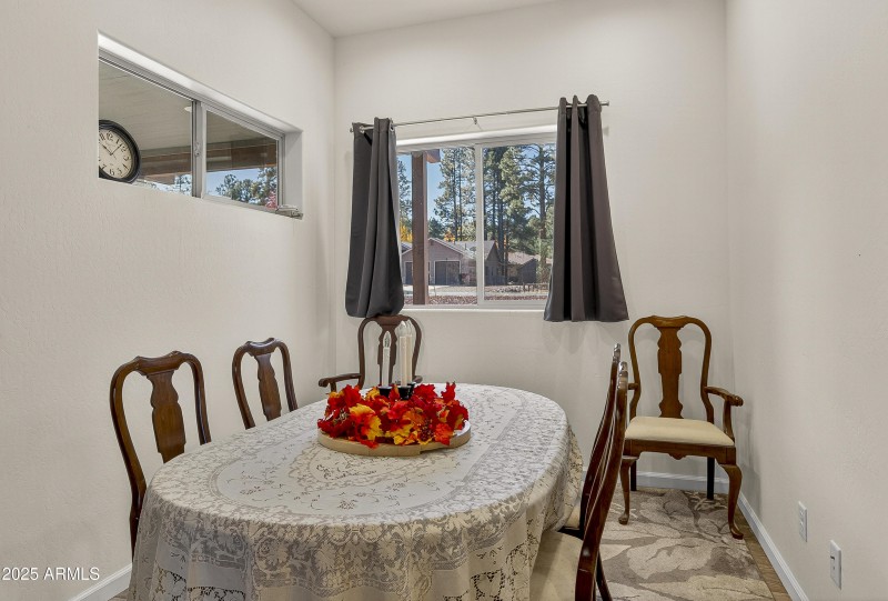 2868 W Highland Meadows Dr