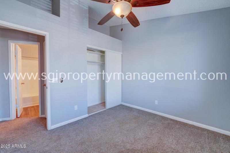 AR501836_37_38_39_40