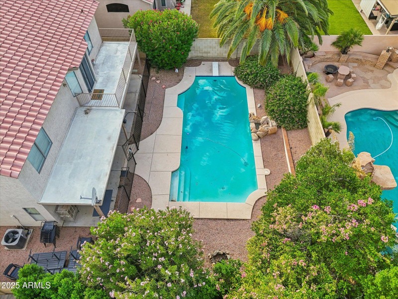 08-DJI_20251022160151_0073_D