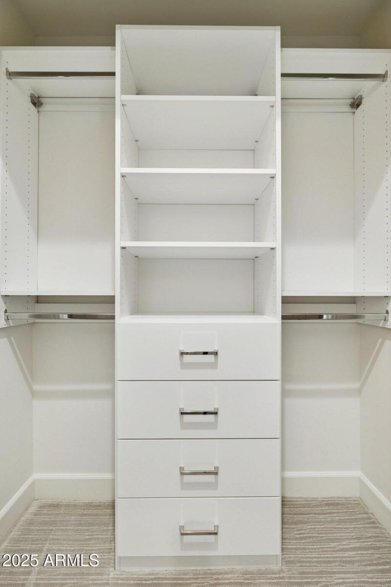 33-web-or-mls-8894-e-wood-dr