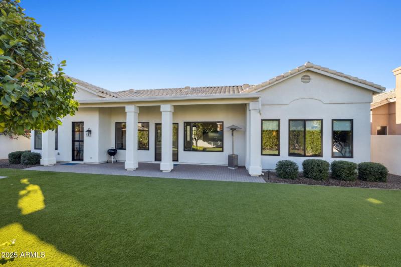 42-web-or-mls-8894-e-wood-dr