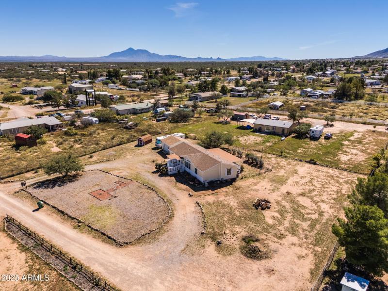 5-web-or-mls-Aerial-Pleasant View Ln-5