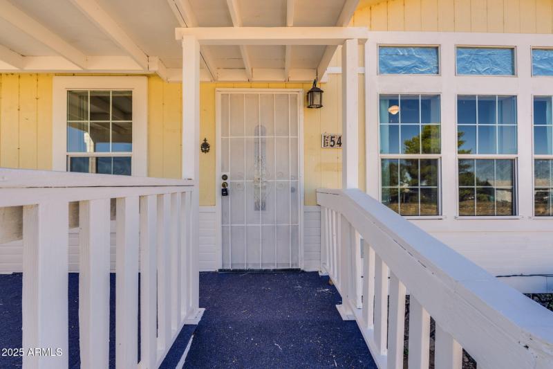 18-web-or-mls-Pleasant View Ln-10