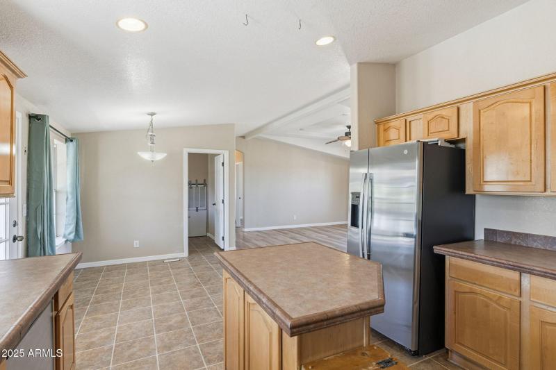 34-web-or-mls-Pleasant View Ln-26