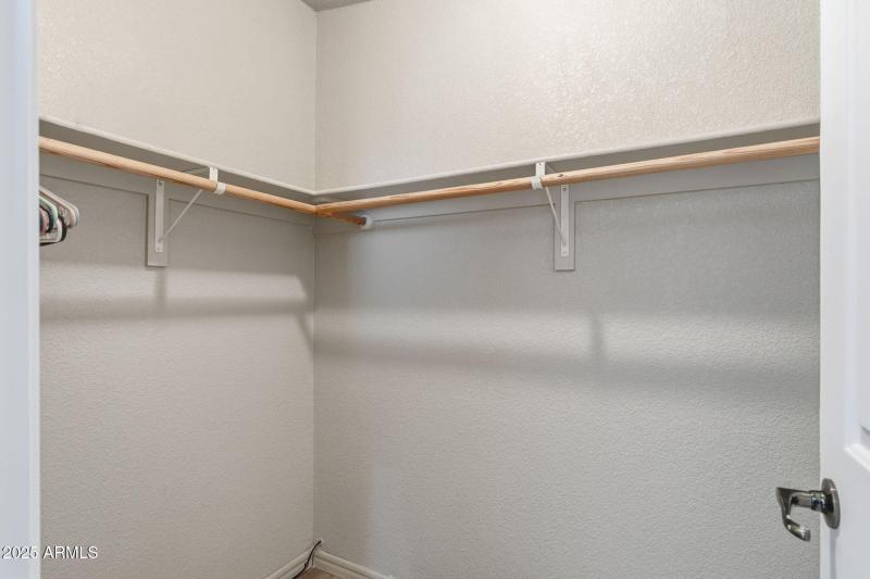 37-web-or-mls-Pleasant View Ln-29