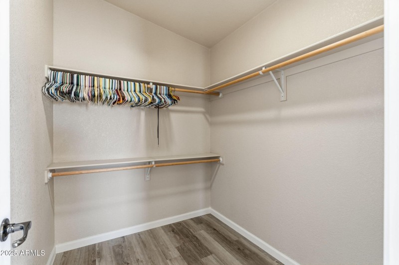 44-web-or-mls-Pleasant View Ln-36