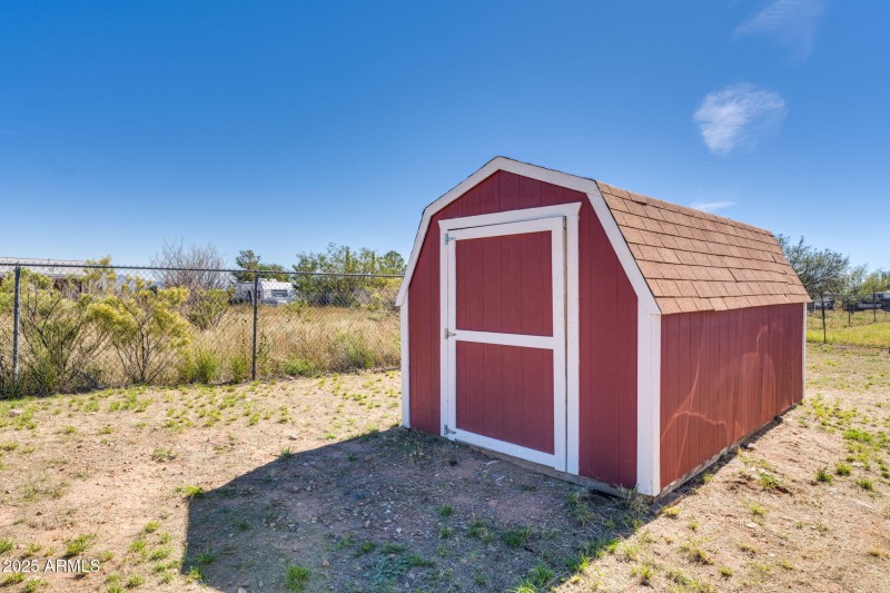 64-web-or-mls-Pleasant View Ln-56