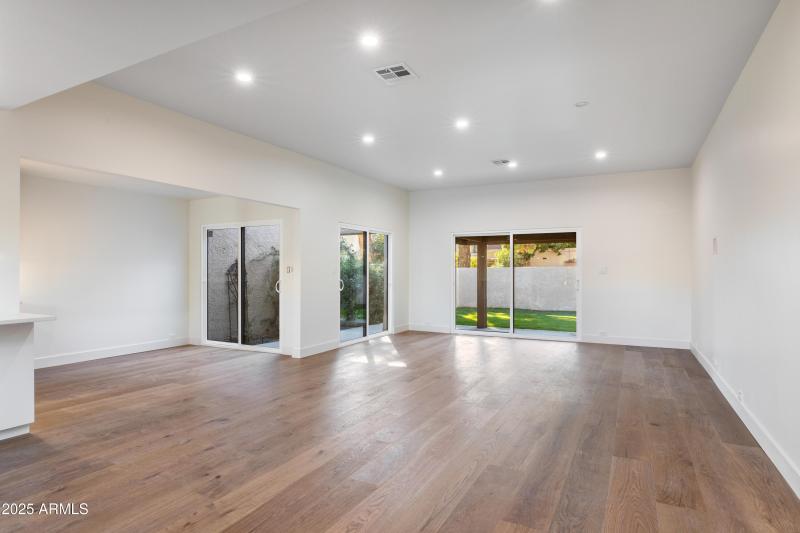 4525 N 66th St Unit 95-4