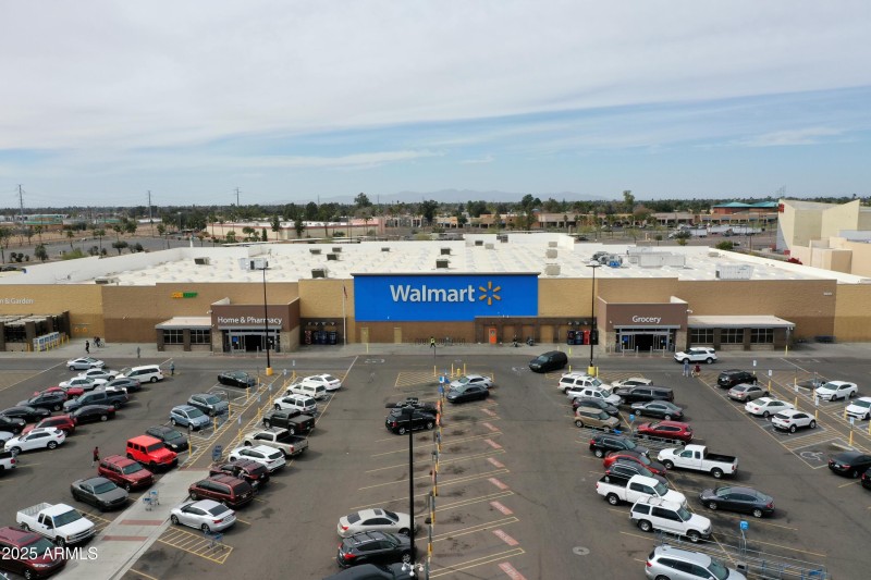 Phoenix_9600 N Metro Pkwy W_Walmart Supe