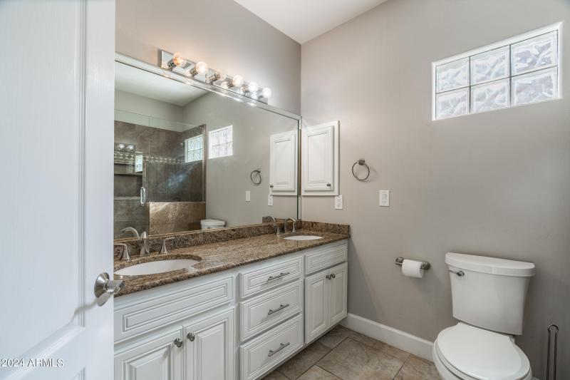 8685 E ASTER Dr (4 of 6)