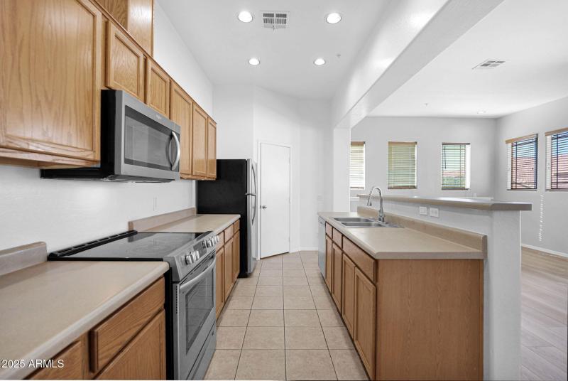 10-web-or-mls-P1348516