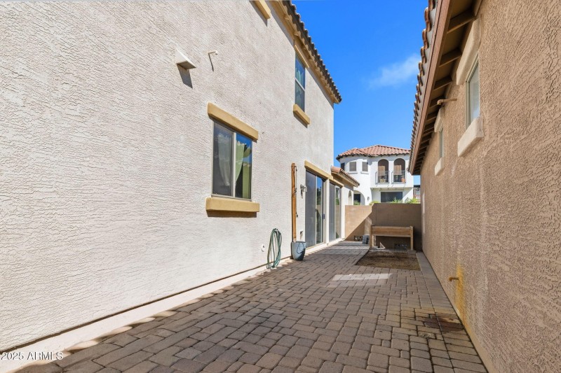 015___2937 N 71st Pl