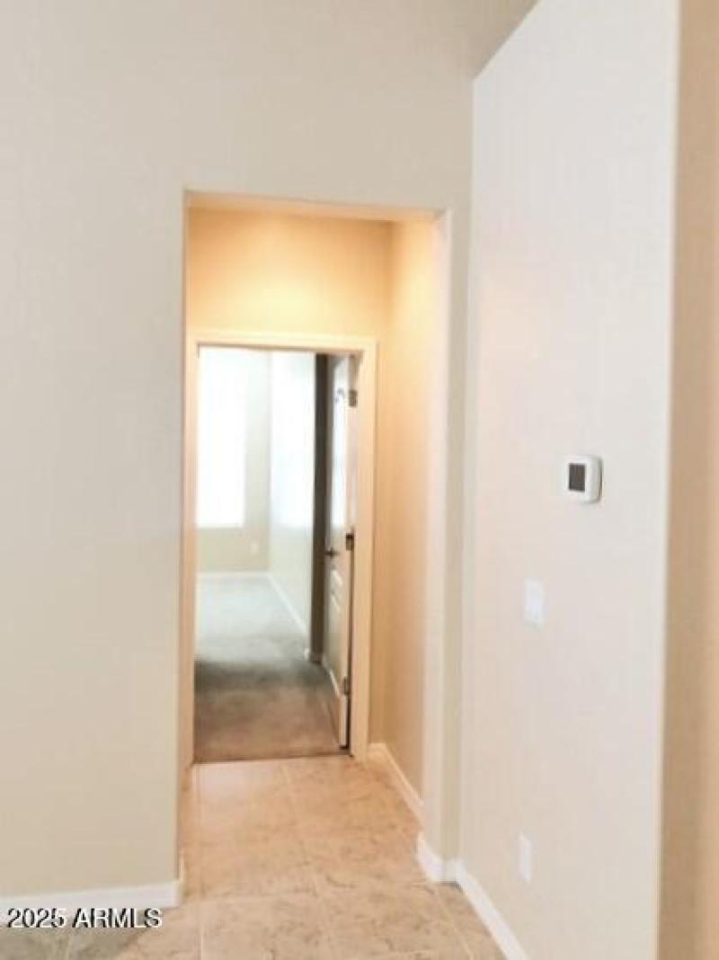 25+Master+Bathroom+off+of+Living+Room