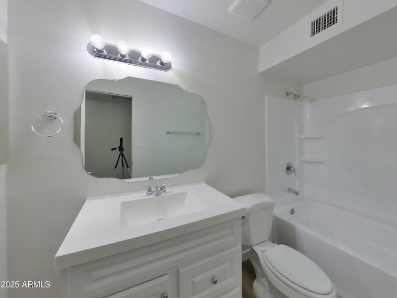 12_pc_zdh218vldS_Fz7ECEfiok_layout_1