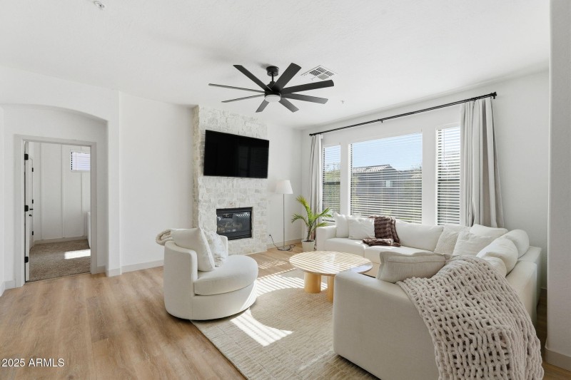 7-web-or-mls-007_ListerPros