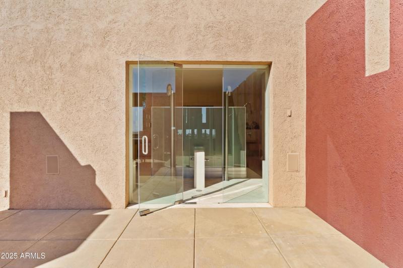 036_Private Patio Glass Shower Entry