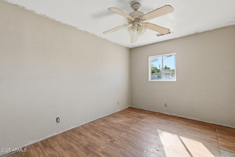 18-web-or-mls-043_ListerPros