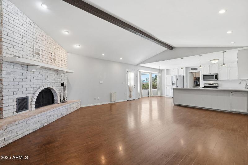 7-web-or-mls-008_ListerPros