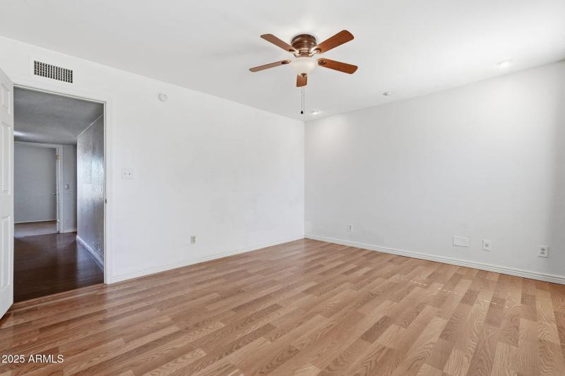 34-web-or-mls-035_ListerPros