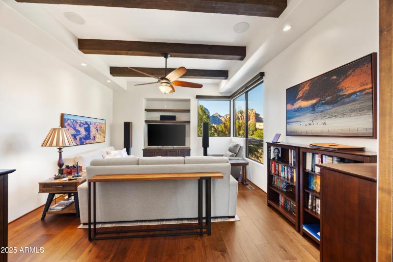 209 Calle Francesca - Den/4th Bed