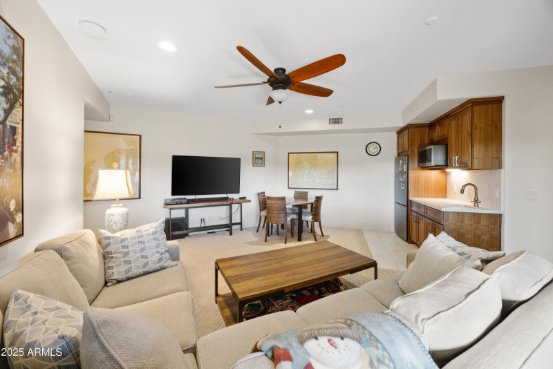 209 Calle Francesca - In-Law Suite