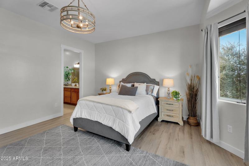 23-web-or-mls-Mews-20