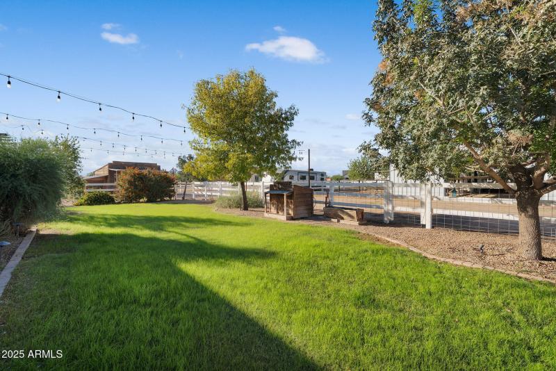 47-web-or-mls-Mews-49