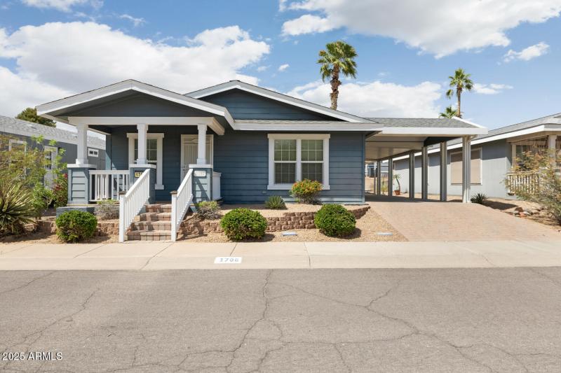 1706 E John Cabot Rd Phoenix - 205