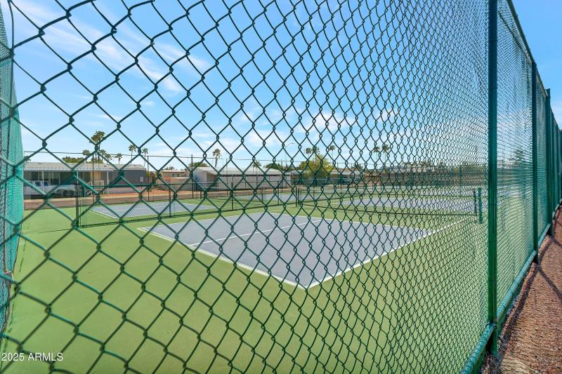 Sunrise Heights Sports Court