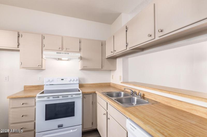 20220317164359502849000000-o