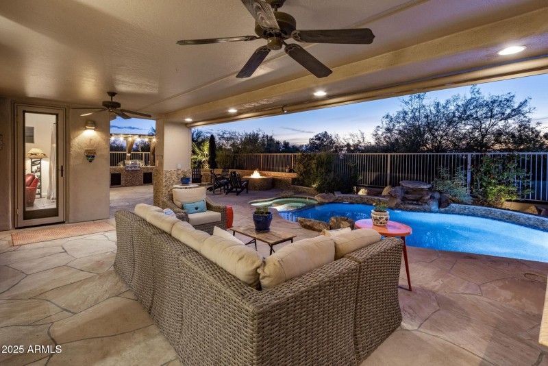 Lighted Patio W Outdoor Fans