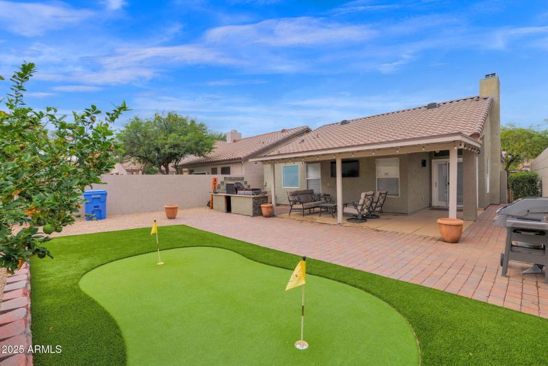 37-web-or-mls-P1327036