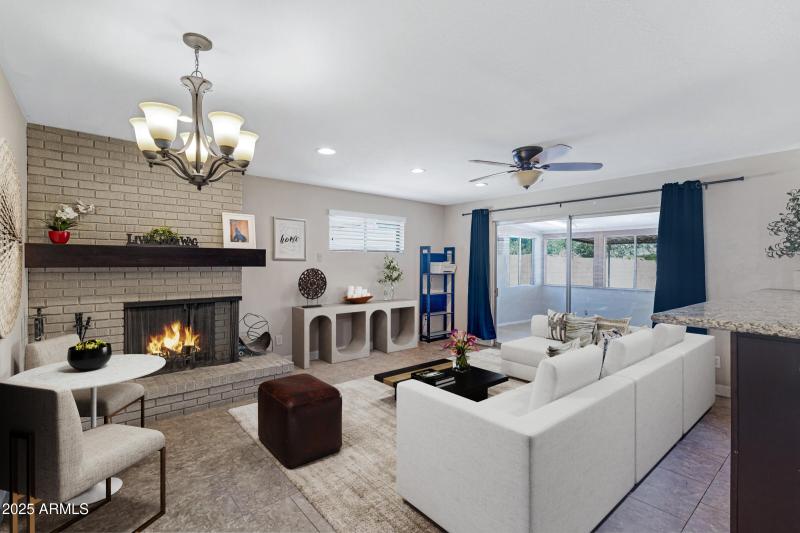 110 W Del Rio Dr-10_VS