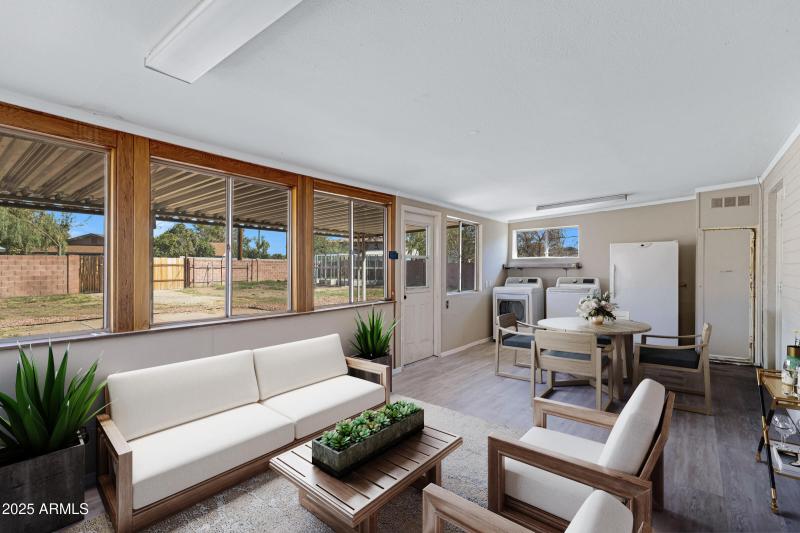 110 W Del Rio Dr-32_VS