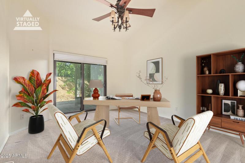 Den/Guest Bedroom #2