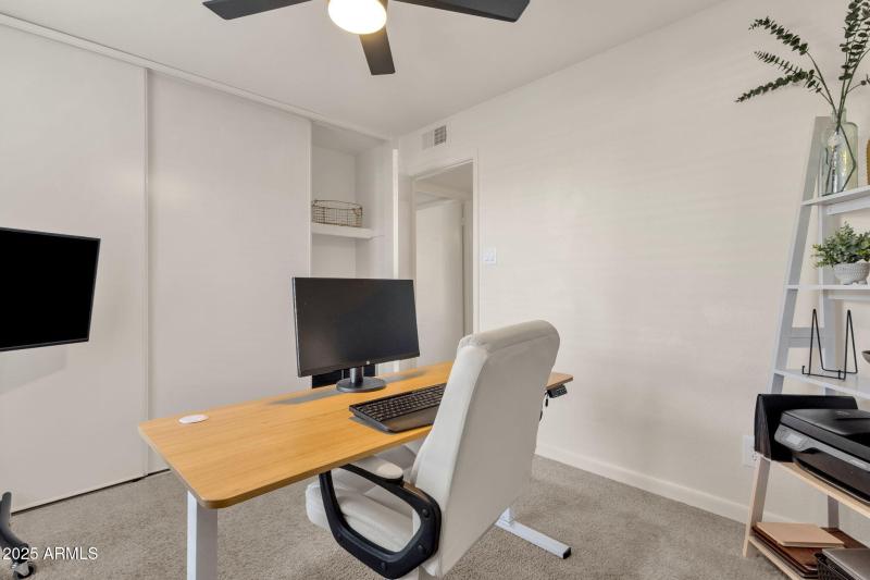 22-web-or-mls-5995-n-78th-st-1100