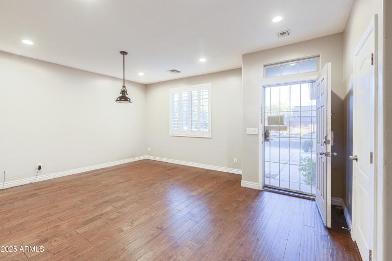 17391 W Fetlock Trail-19