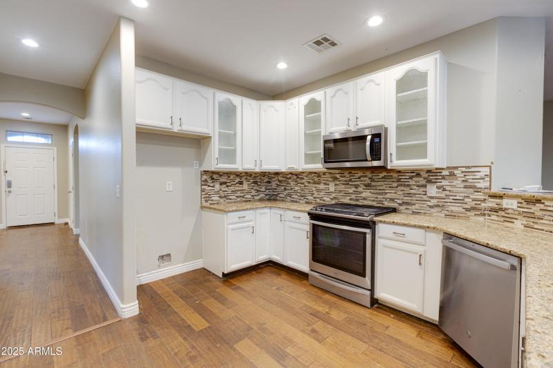 17391 W Fetlock Trail-30