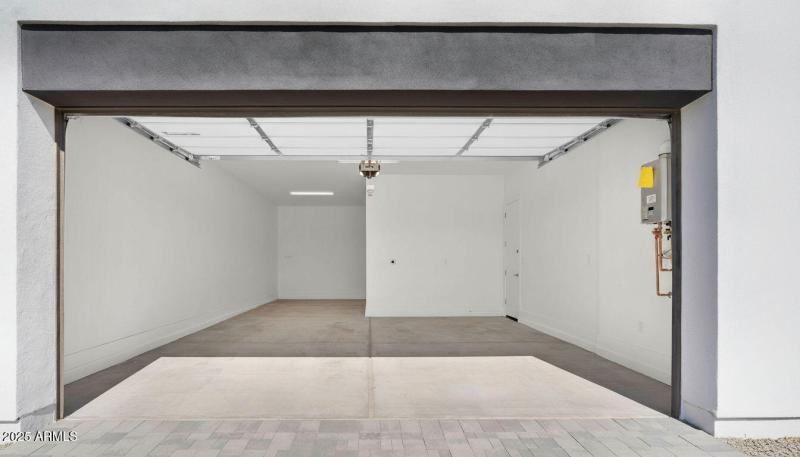 46-web-or-mls-9949f392-fc39-4bb0-a36f-92