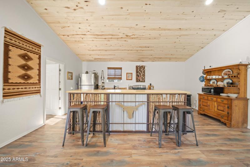 3555 W Stafford Rd00027