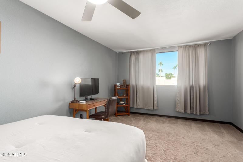 32 - Scottsdale 7401